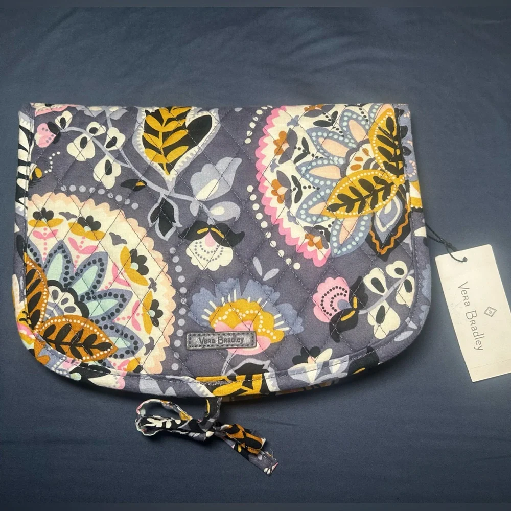 NWT Vera Bradley Floral Cosmetic Bag, Medium Travel Organizer